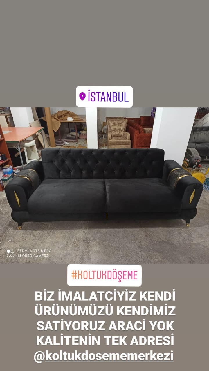 Siyah berjer koltuk döşeme